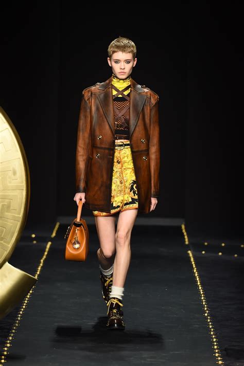 versace women's fall winter 2019 fashion show|Versace runway fashion.